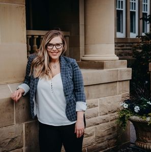 Meet your Posher, Melissa